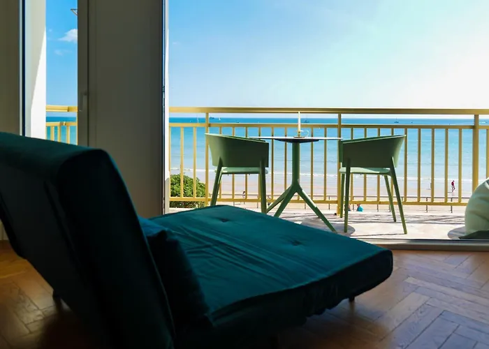 Spacieux Avec Vue Magnifique Sur La Baie Des Sables D'olonne - 8 Personnes 公寓 *